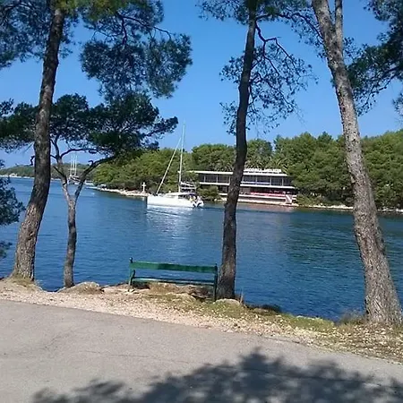 Rade Apartman Stari Grad (Hvar)