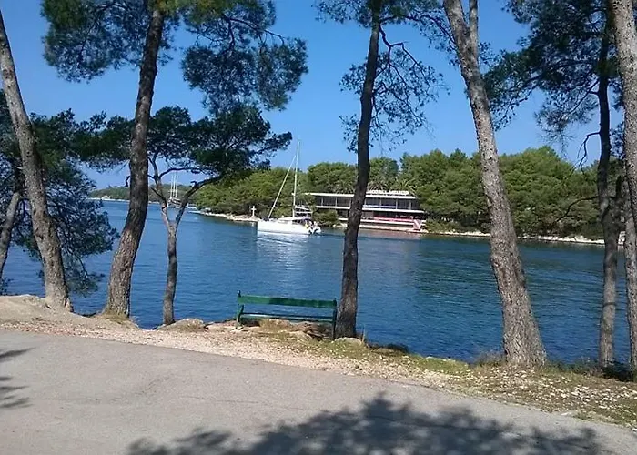 Rade Apartman Stari Grad (Hvar)